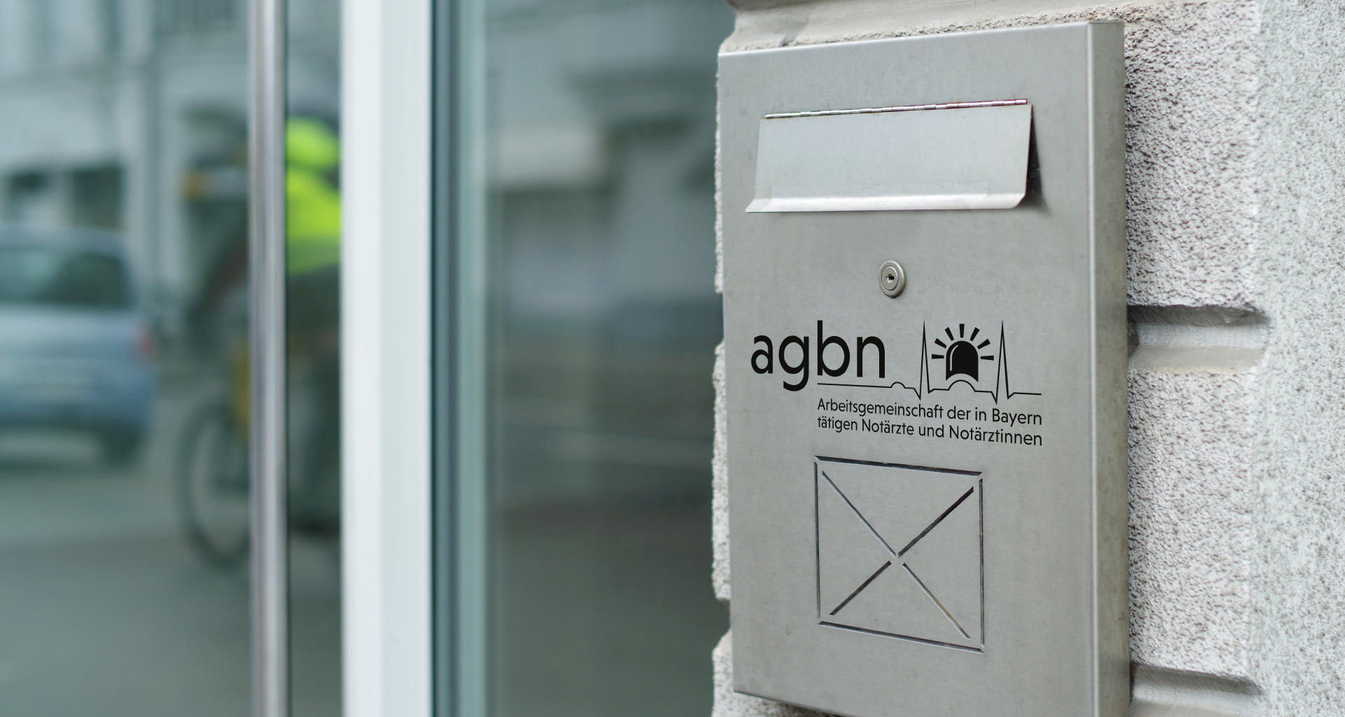 image_header_ueber-agbn